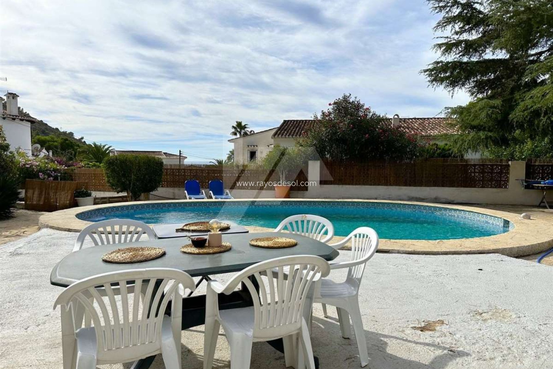 Resale - Villa - Moraira