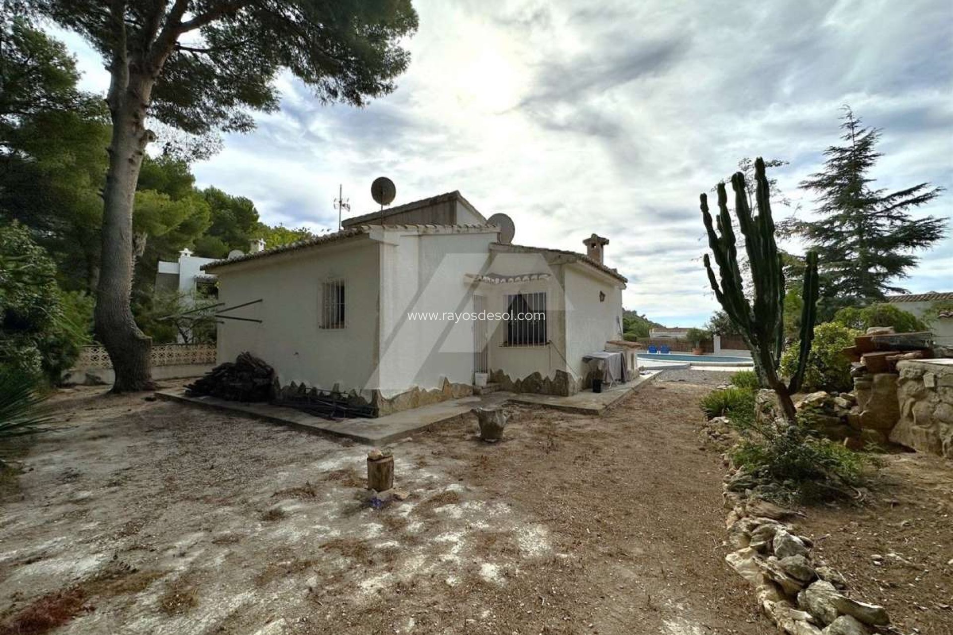 Resale - Villa - Moraira