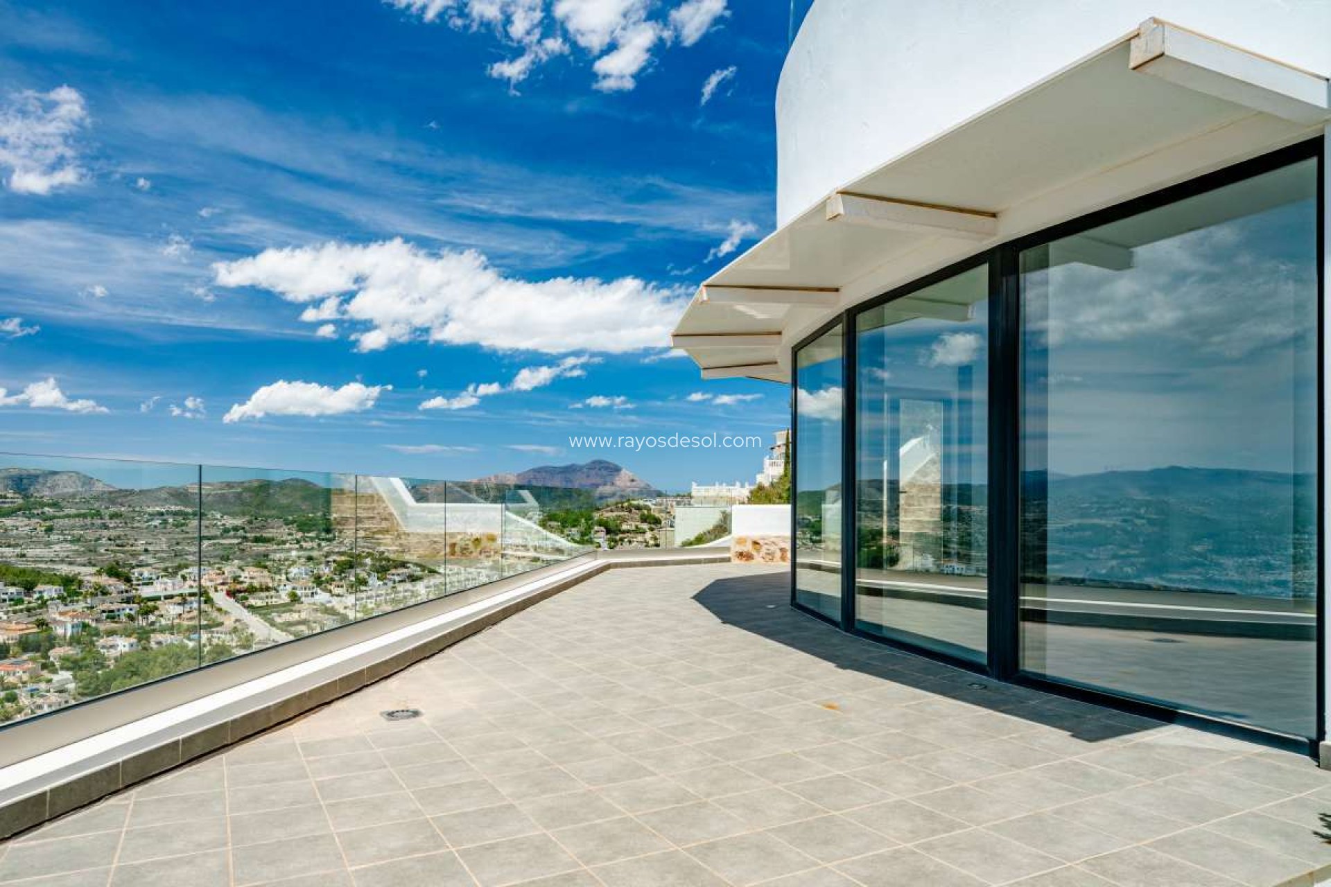 Resale - Villa - Moraira