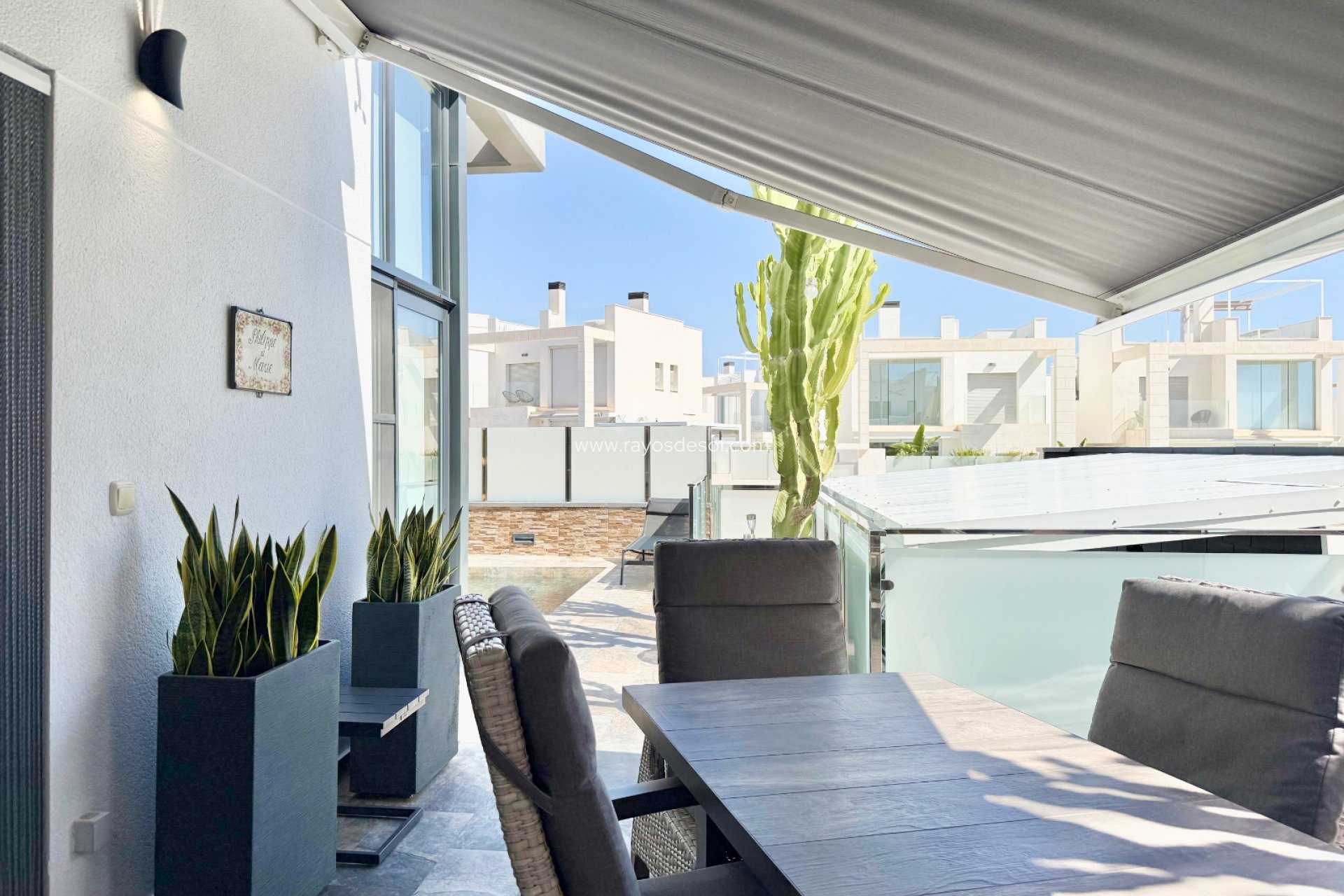 Resale - Villa - Orihuela Costa - Cabo roig - La Zenia