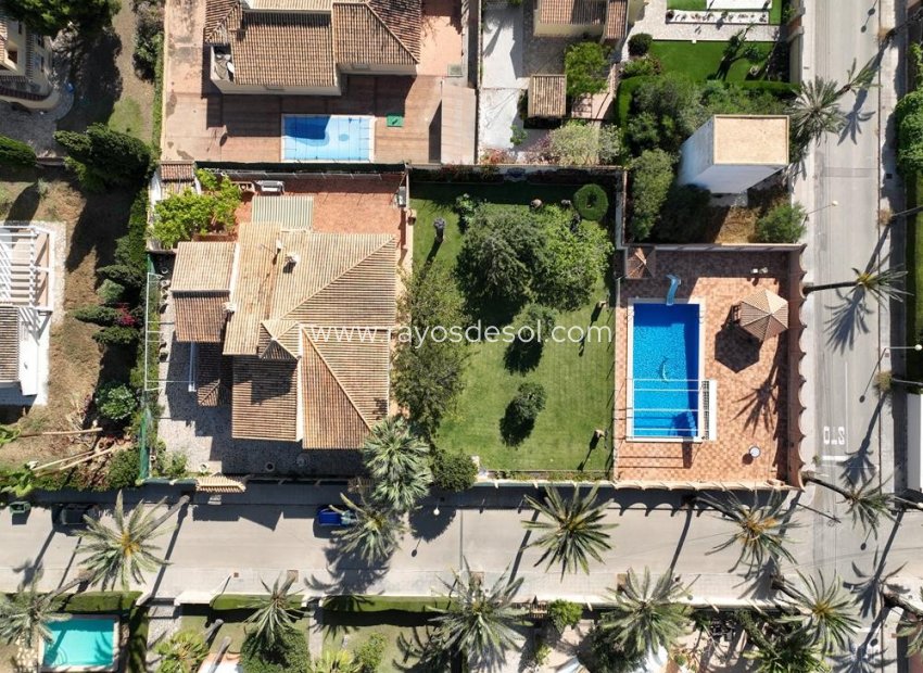 Resale - Villa - Orihuela Costa - Cabo Roig