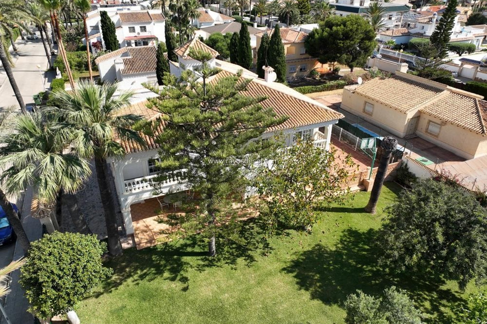 Resale - Villa - Orihuela Costa - Cabo Roig