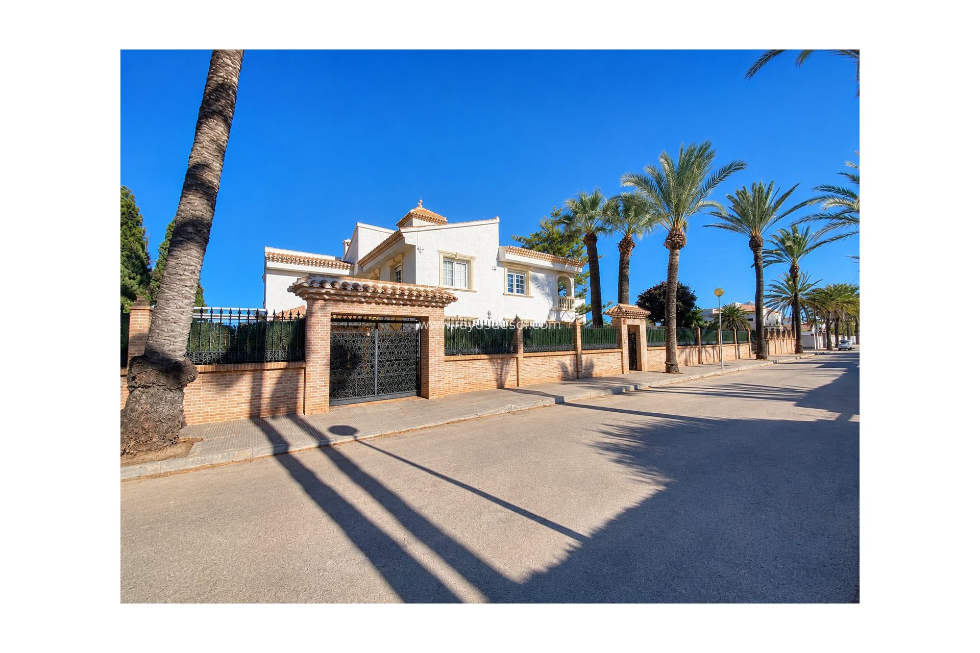 Resale - Villa - Orihuela Costa - Cabo Roig
