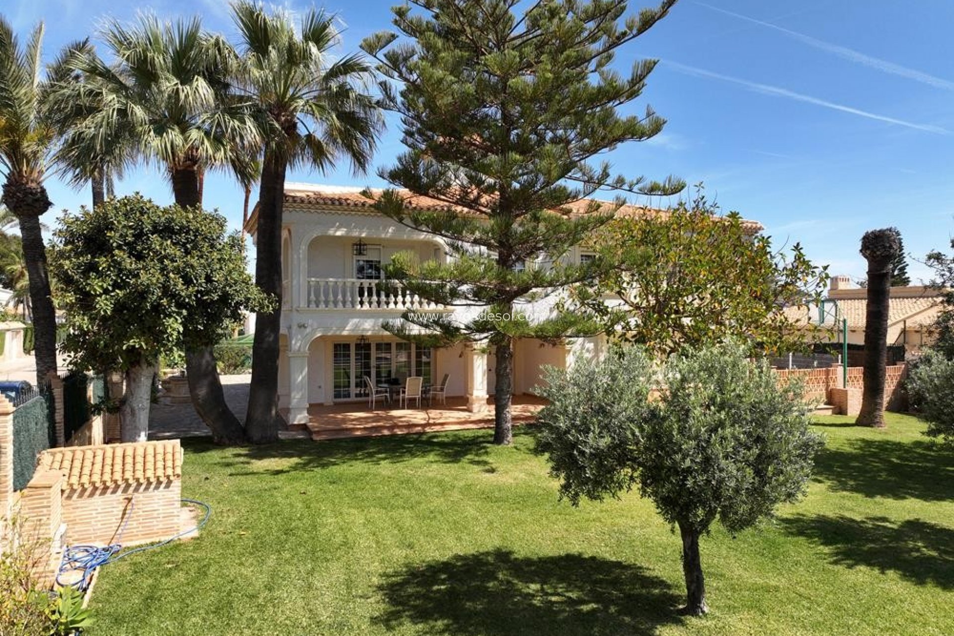 Resale - Villa - Orihuela Costa - Cabo Roig