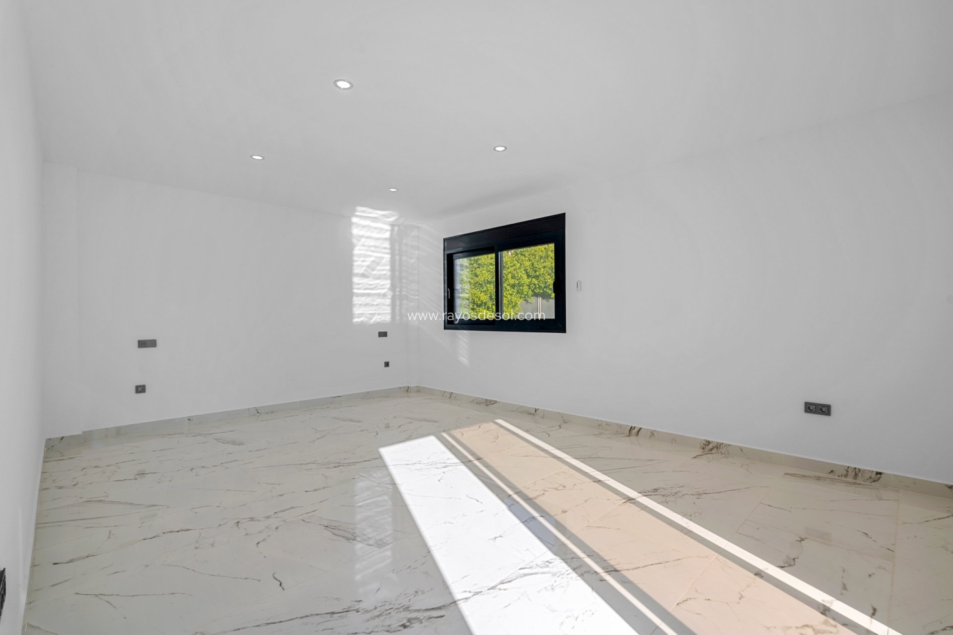 Resale - Villa - Orihuela Costa - Campoamor
