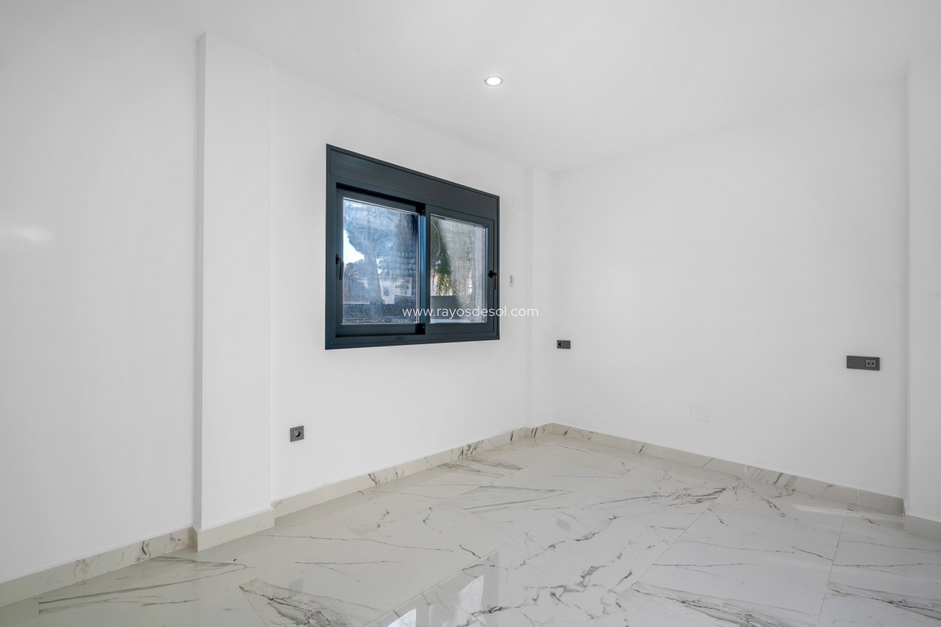 Resale - Villa - Orihuela Costa - Campoamor