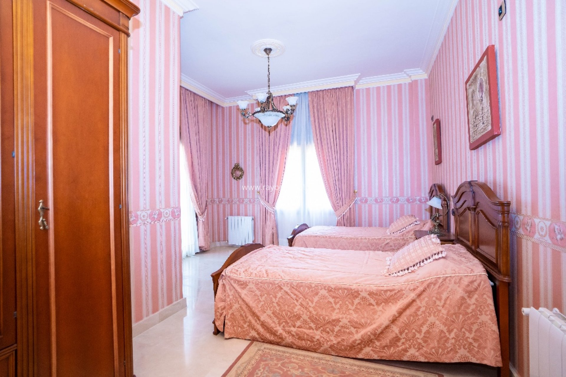 Resale - Villa - Orihuela Costa - Campoamor
