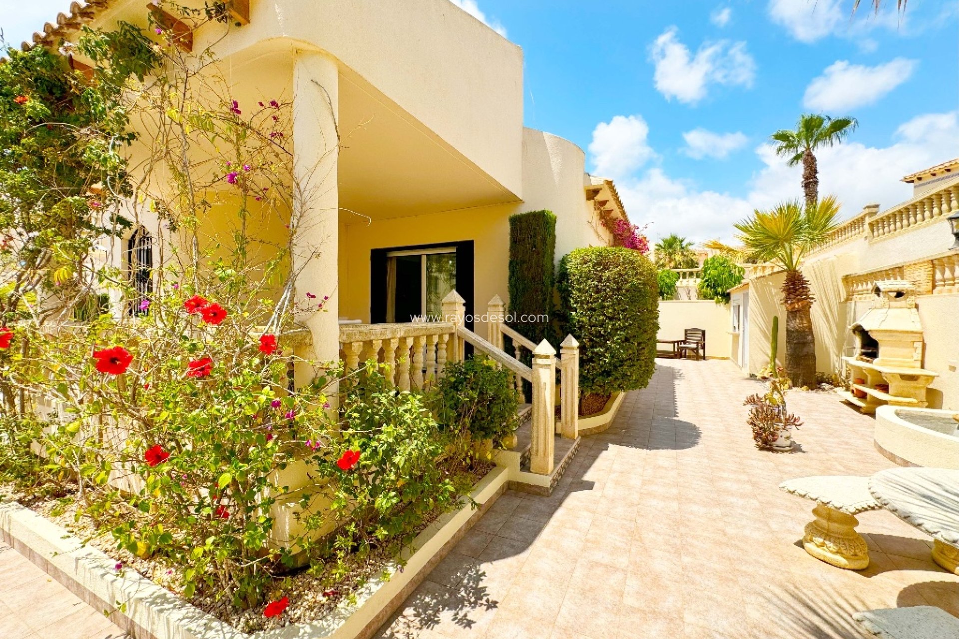 Resale - Villa - Orihuela Costa - Las Ramblas