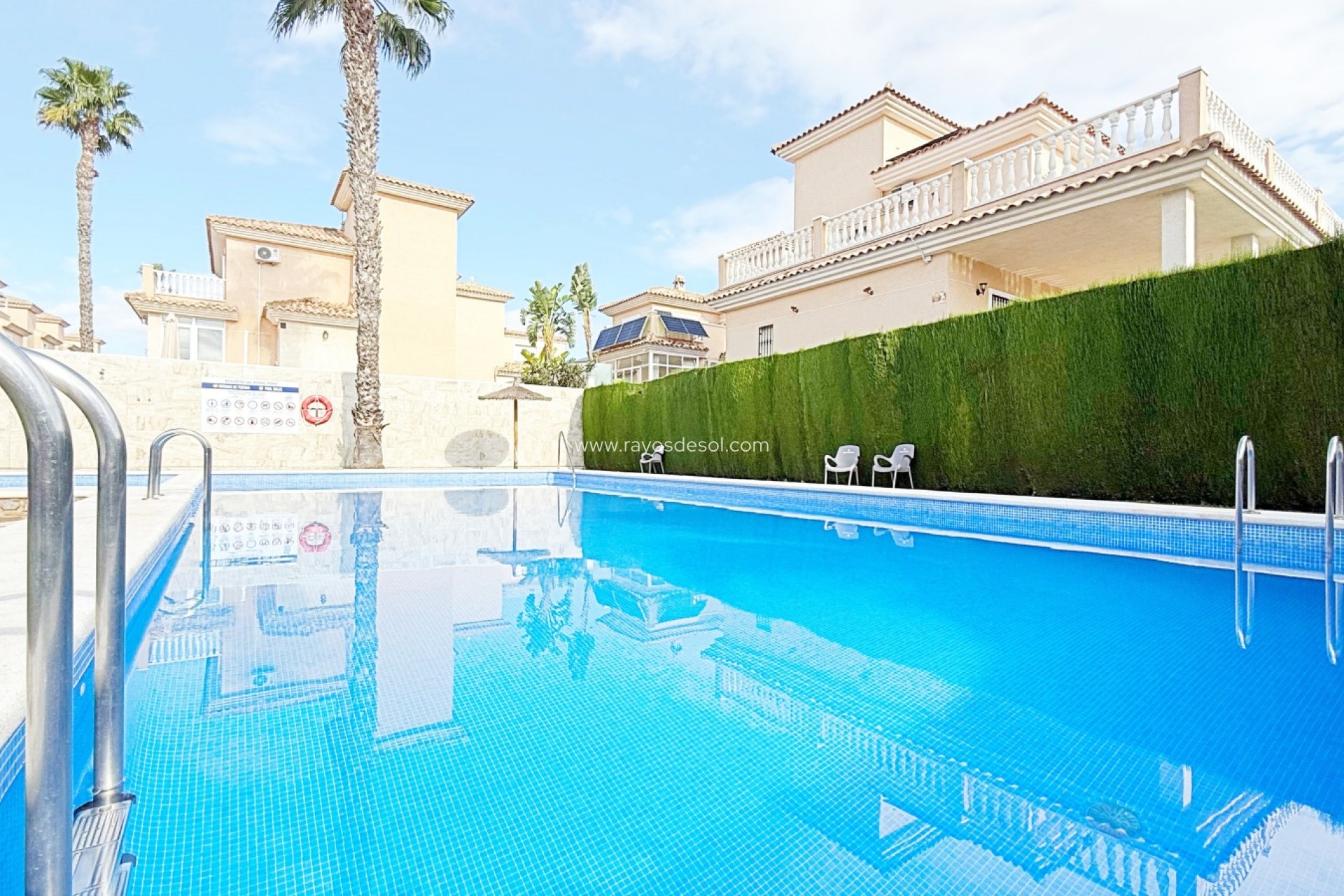 Resale - Villa - Orihuela Costa - Los Altos