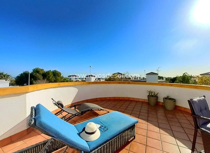 Resale - Villa - Orihuela Costa - Los Dolses