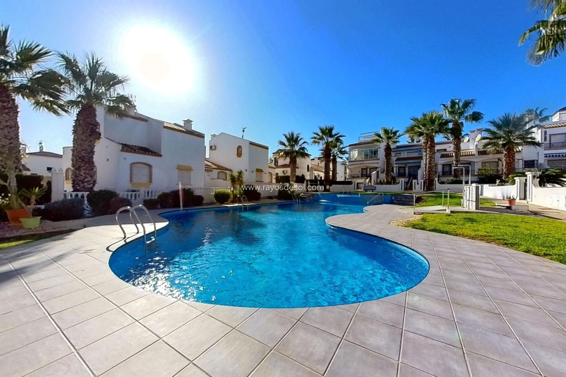 Resale - Villa - Orihuela Costa - Los Dolses