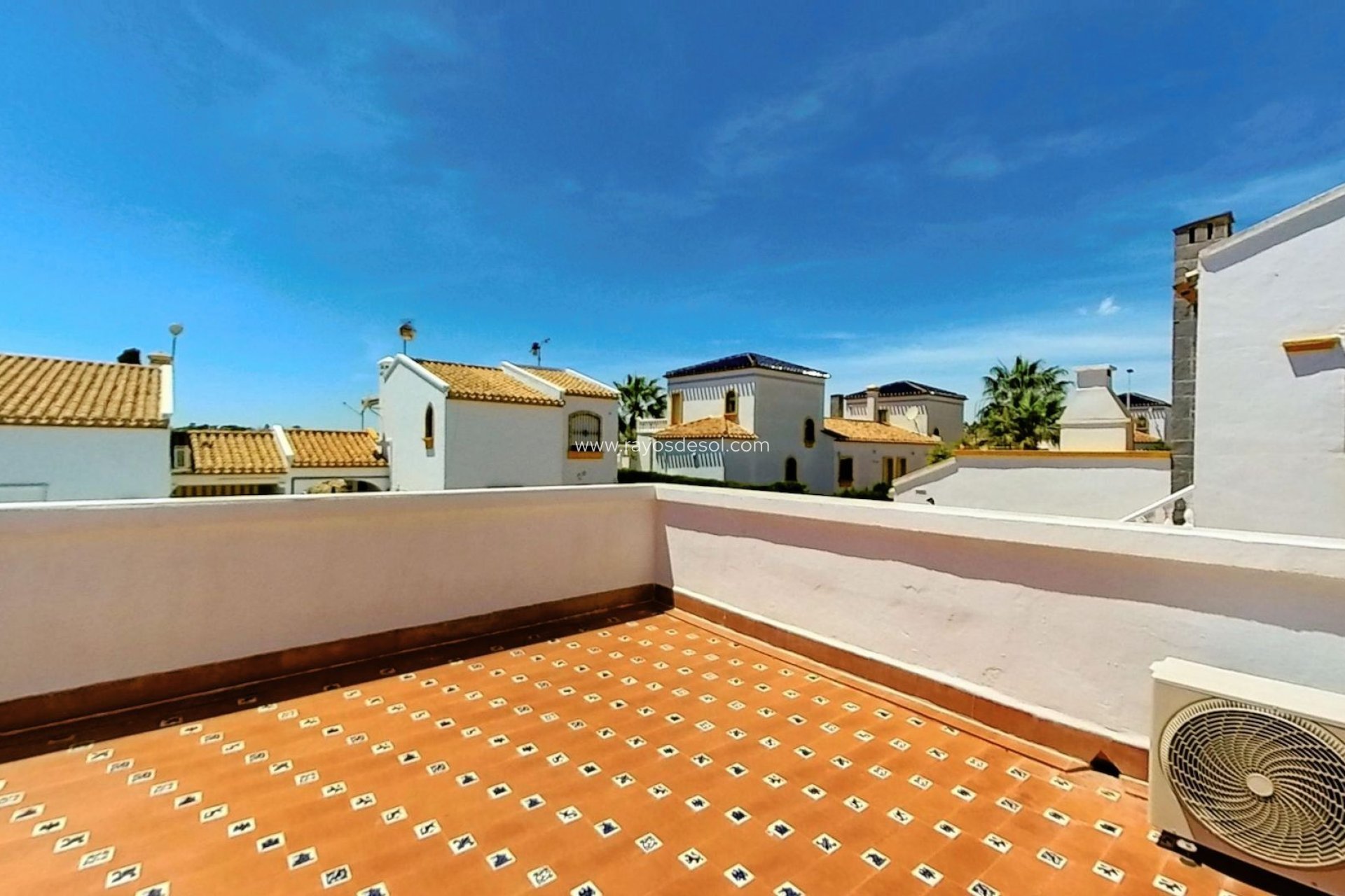 Resale - Villa - Orihuela Costa - Los Dolses