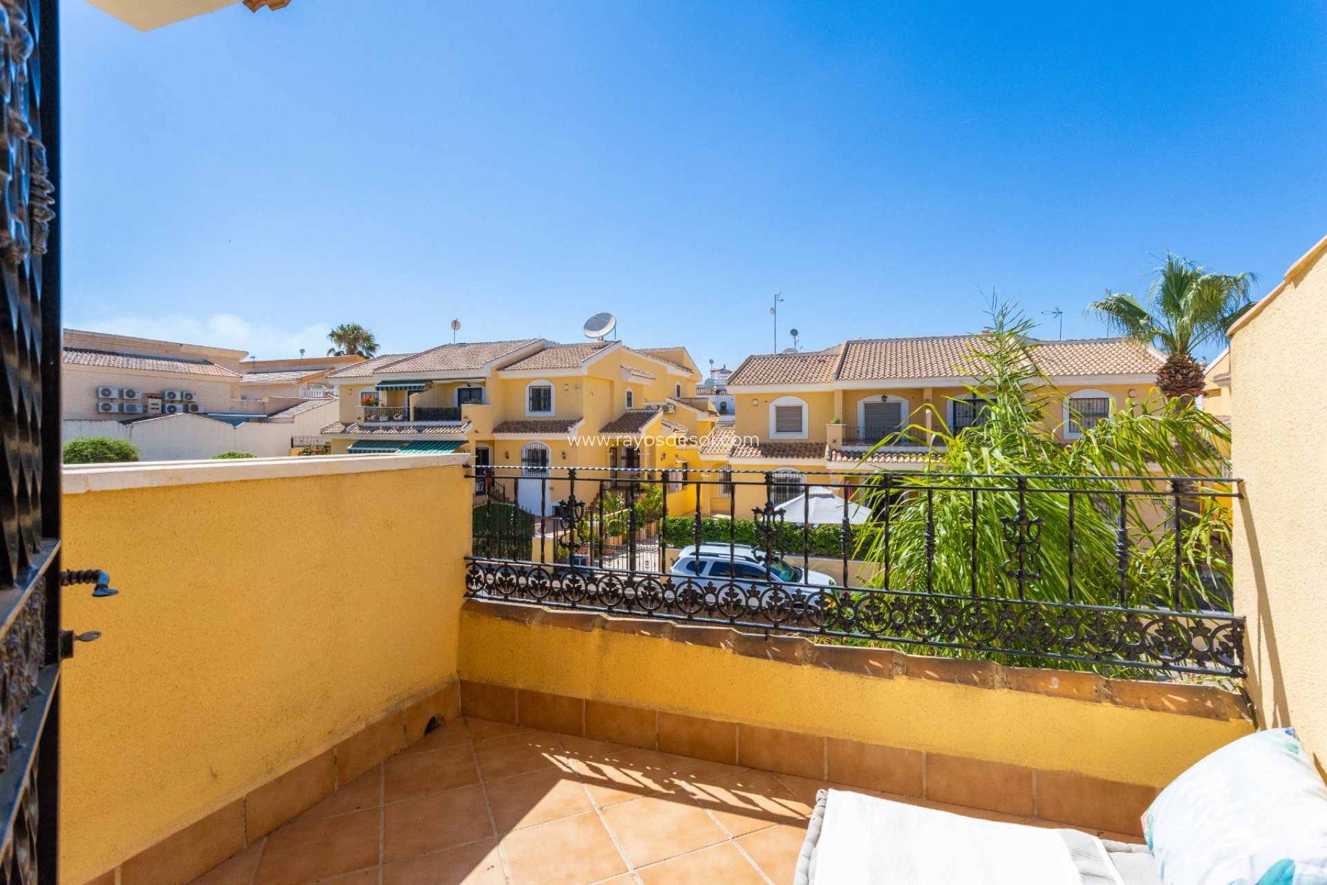 Resale - Villa - Orihuela Costa - Los Dolses