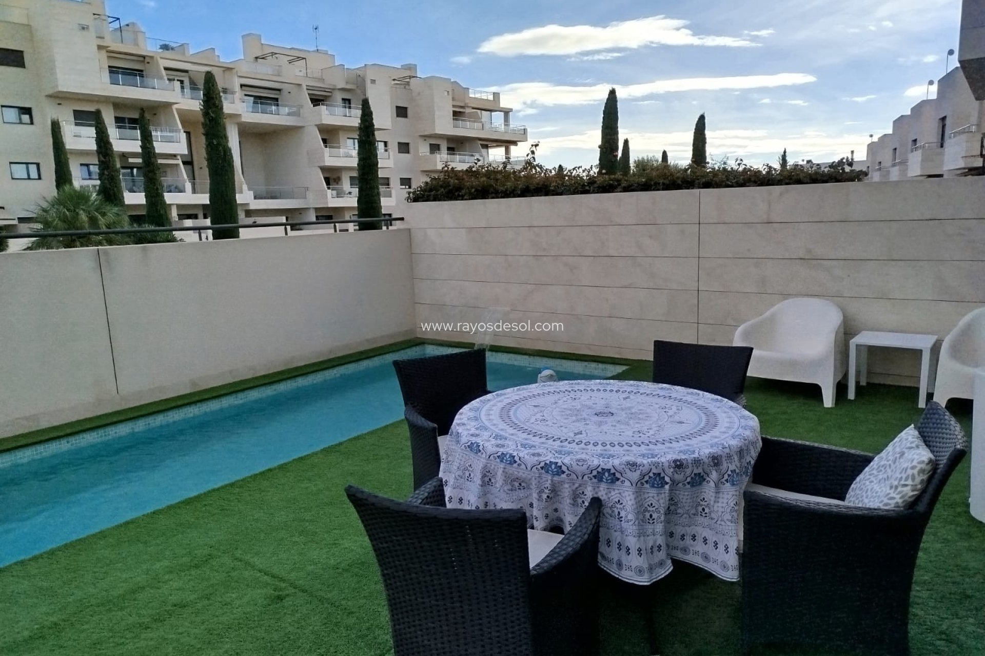 Resale - Villa - Orihuela Costa - Los Dolses