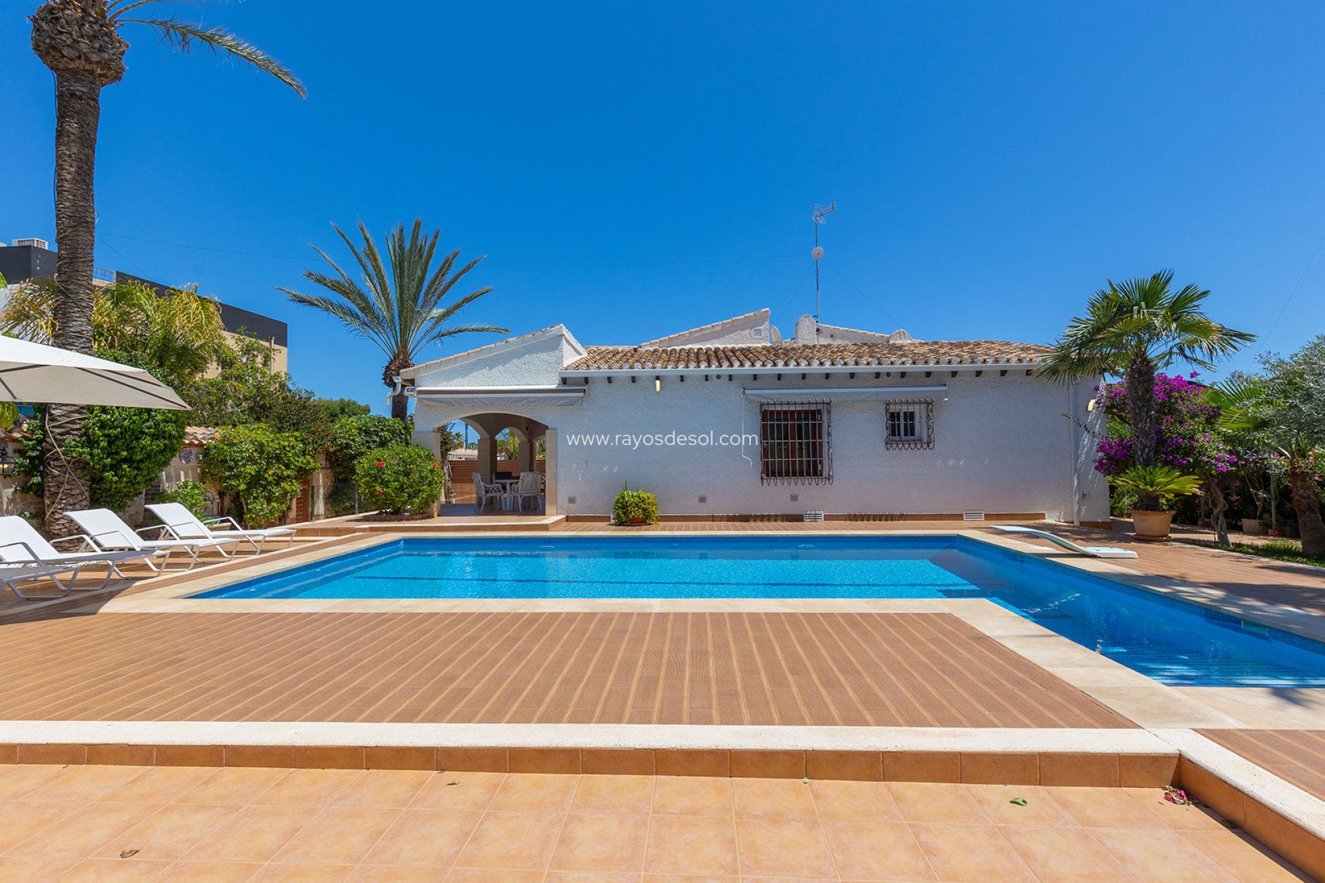 Resale - Villa - Orihuela Costa - Orihuela