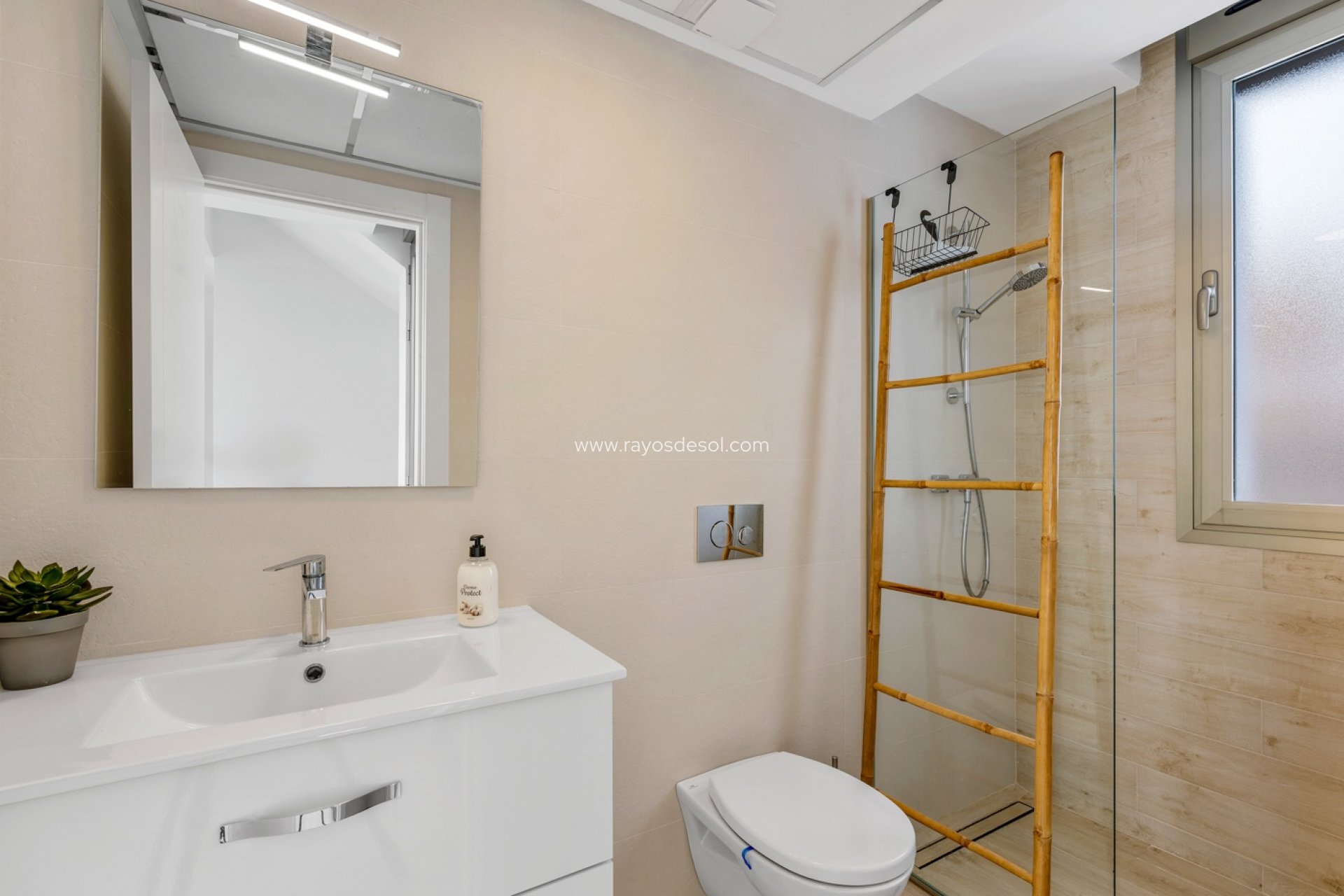 Resale - Villa - Orihuela Costa - Villamartín