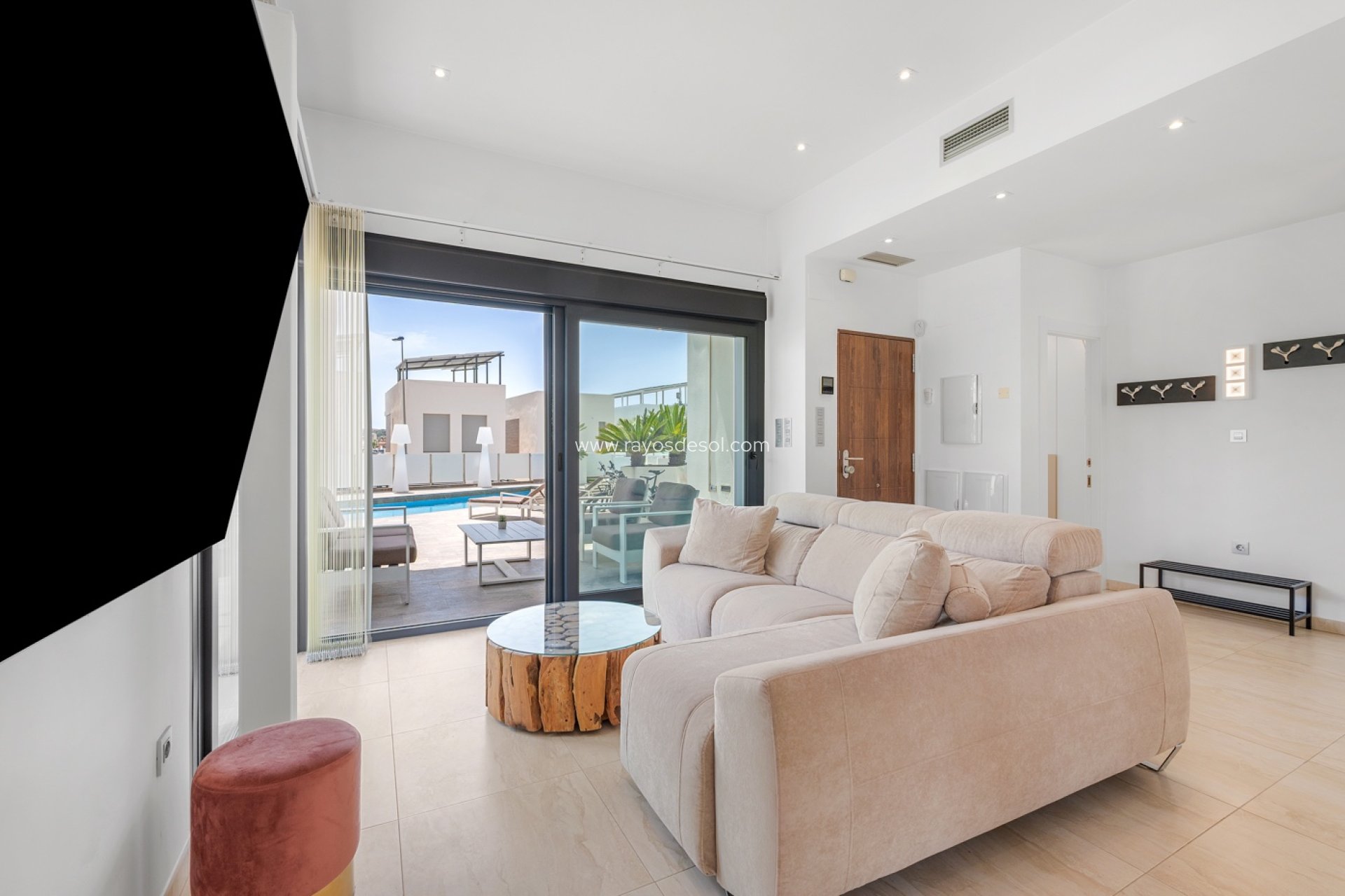 Resale - Villa - Orihuela Costa - Villamartín