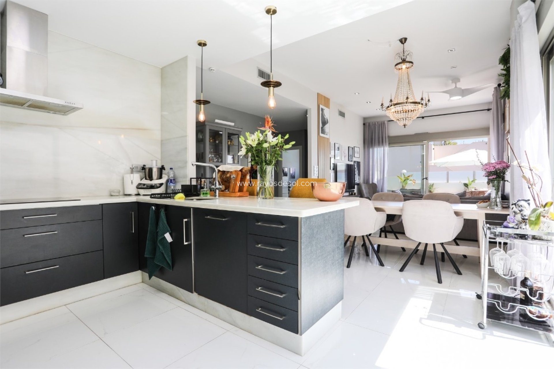 Resale - Villa - Orihuela Costa - Villamartin