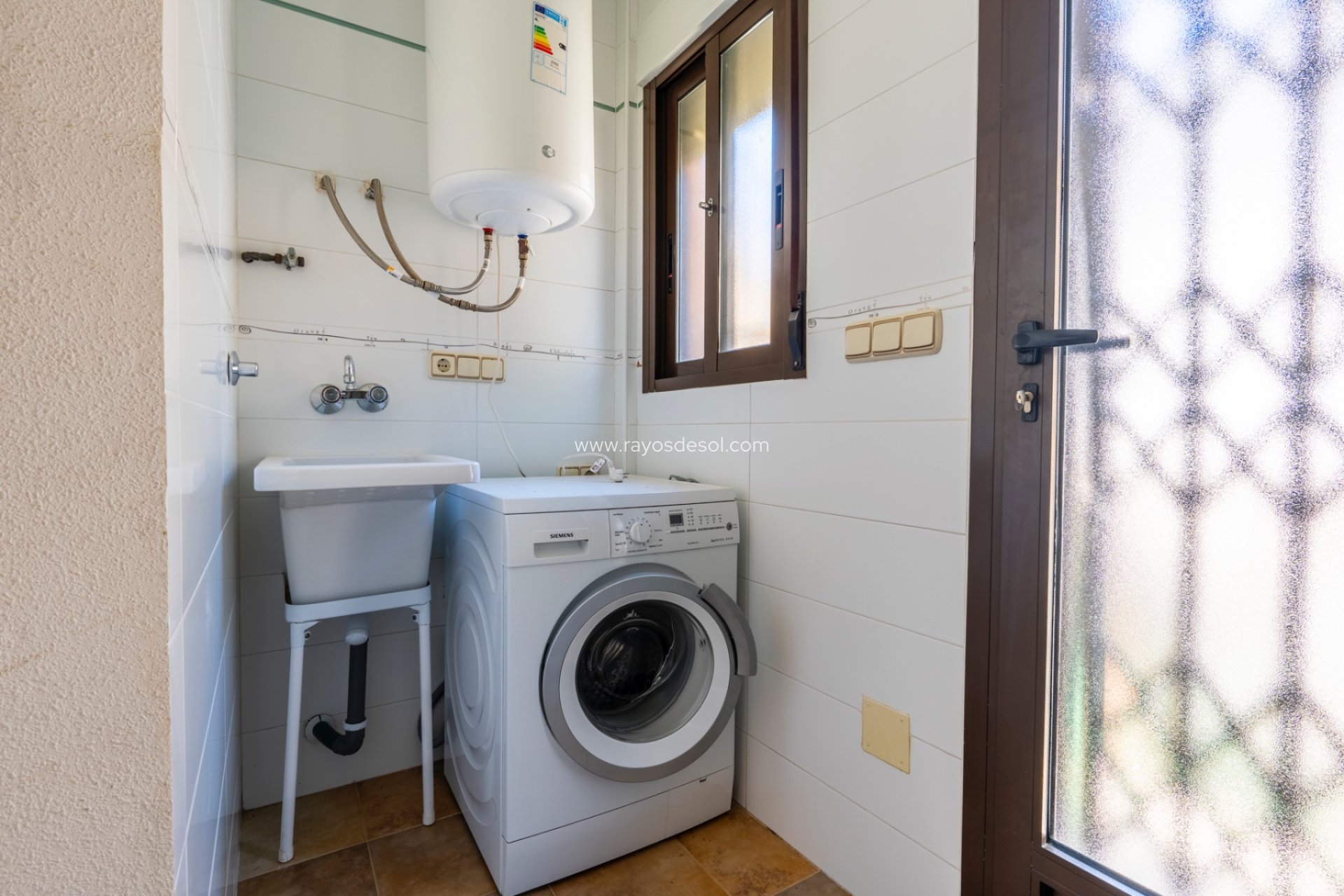 Resale - Villa - Orihuela Costa - Villamartin