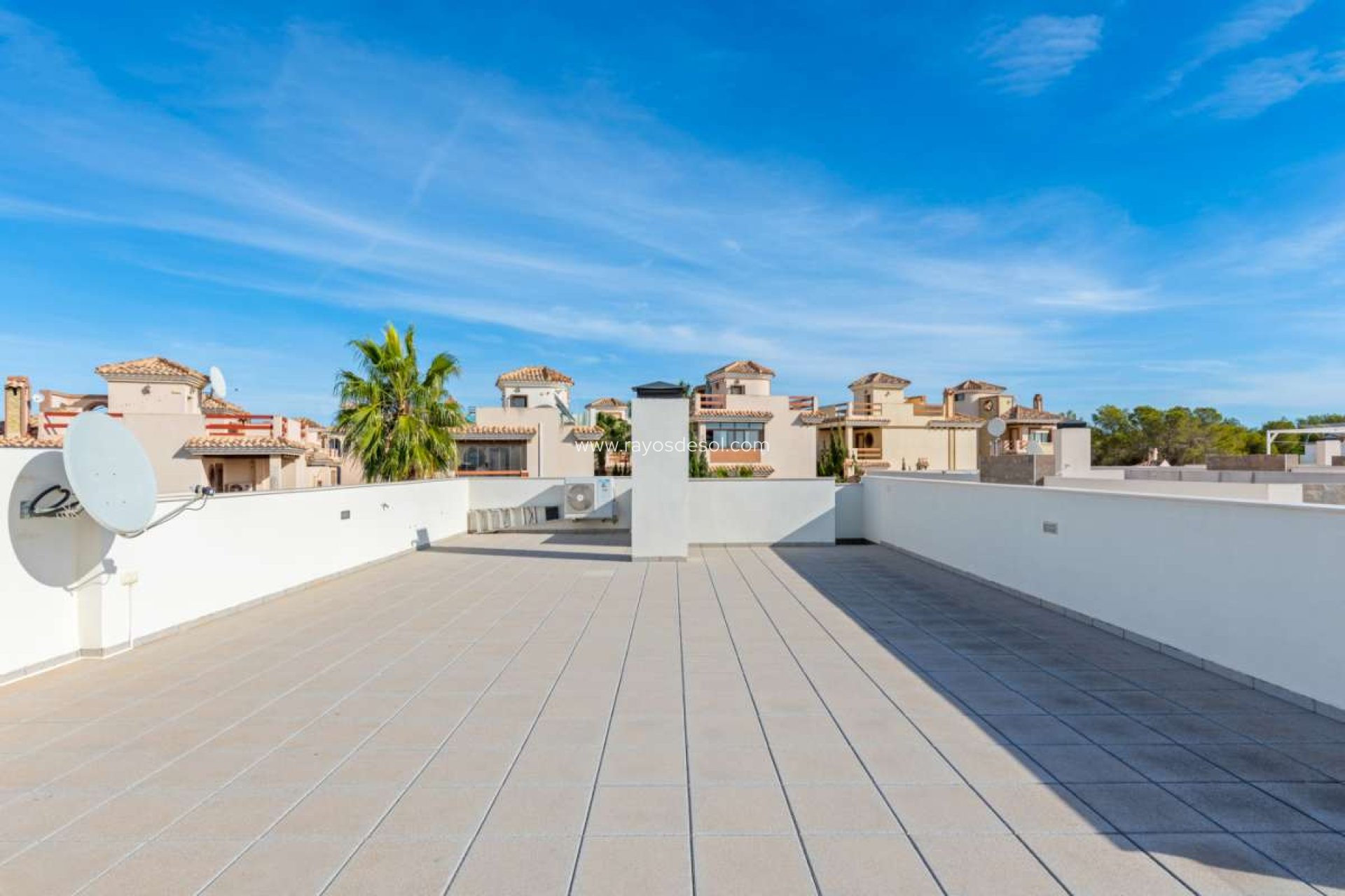 Resale - Villa - Orihuela Costa - Villamartín