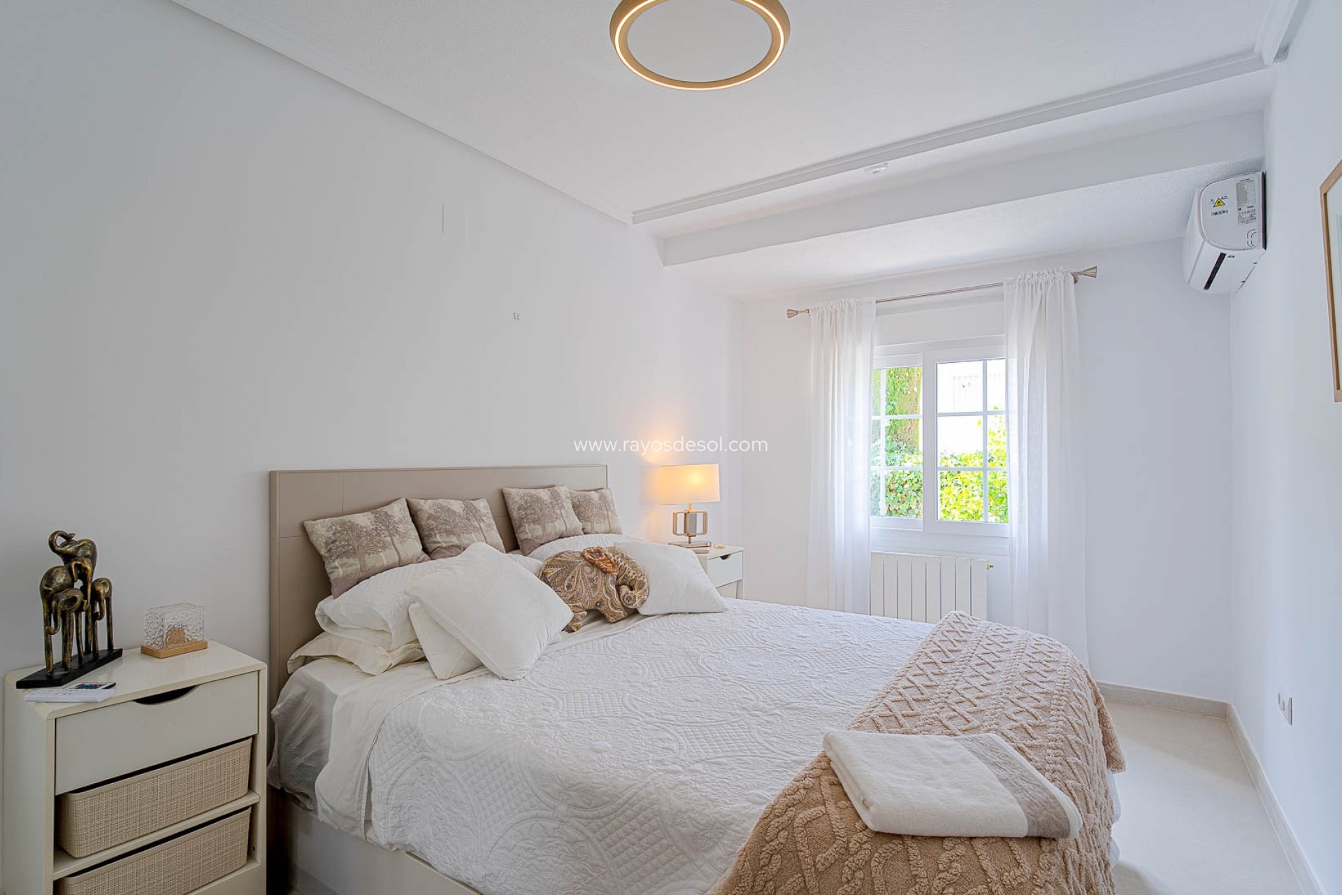 Resale - Villa - Orihuela Costa - Villamartín