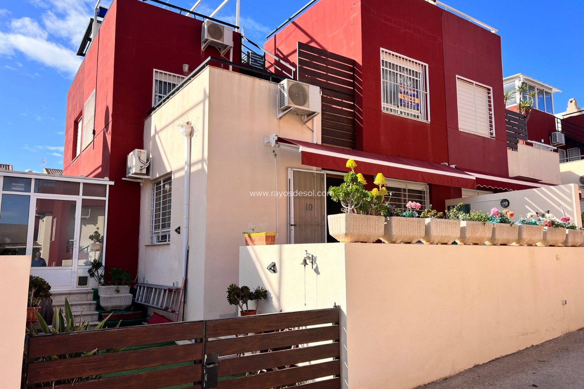Resale - Villa - Orihuela Costa
