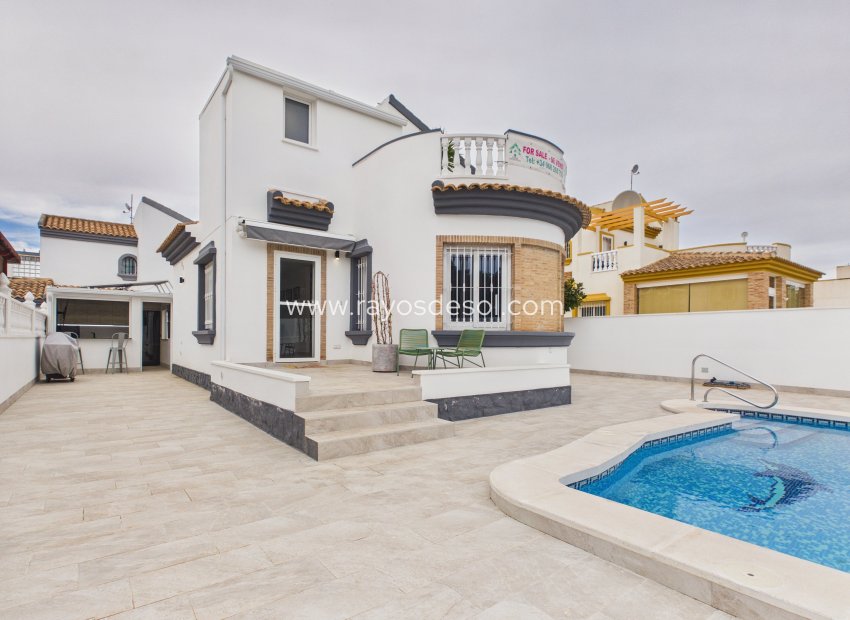 Resale - Villa - Pilar de la Horadada