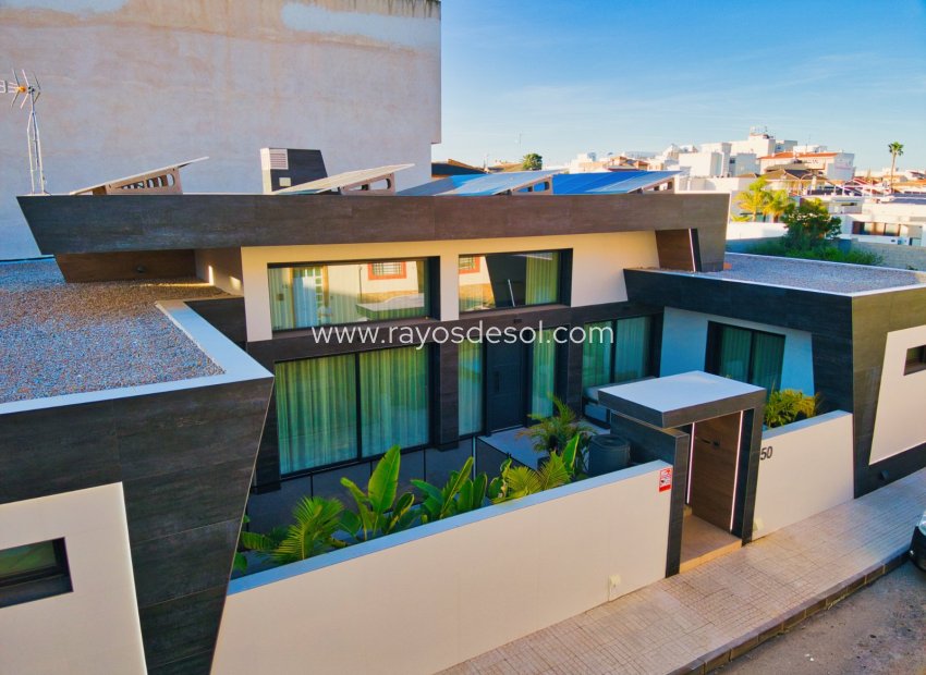 Resale - Villa - Pilar de la Horadada