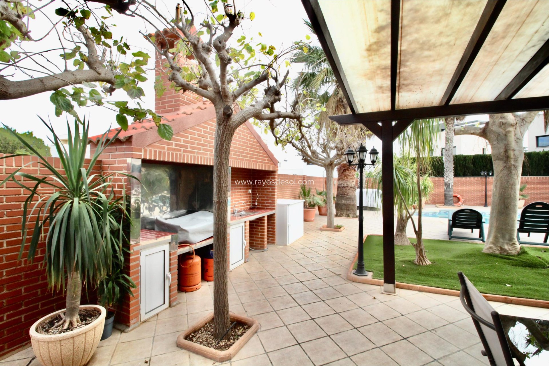 Resale - Villa - Playa Honda