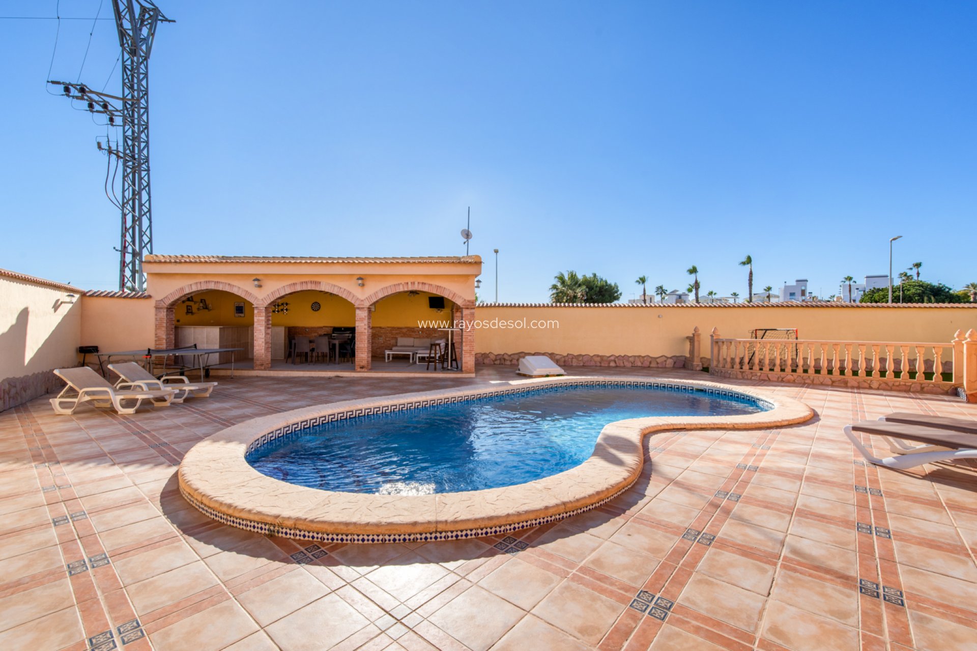 Resale - Villa - Rojales