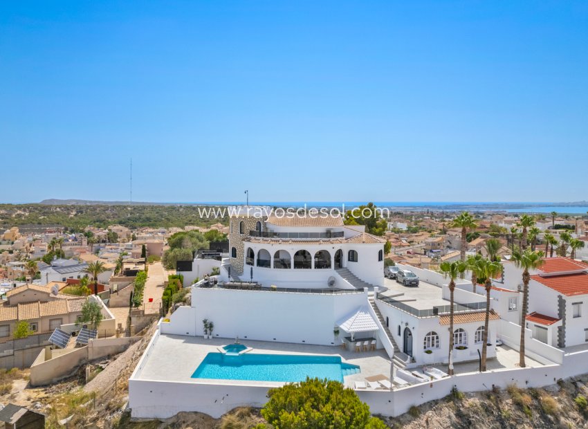 Resale - Villa - Rojales