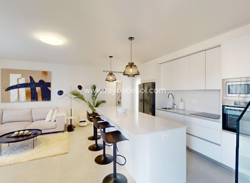 Resale - Villa - Roldan