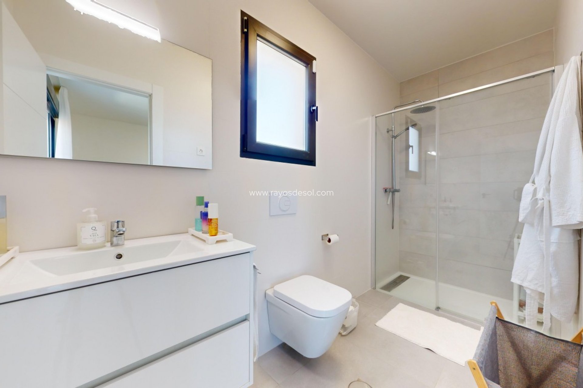 Resale - Villa - Roldan