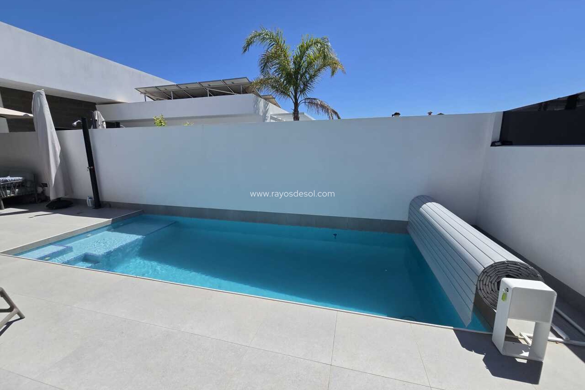 Resale - Villa - Roldan