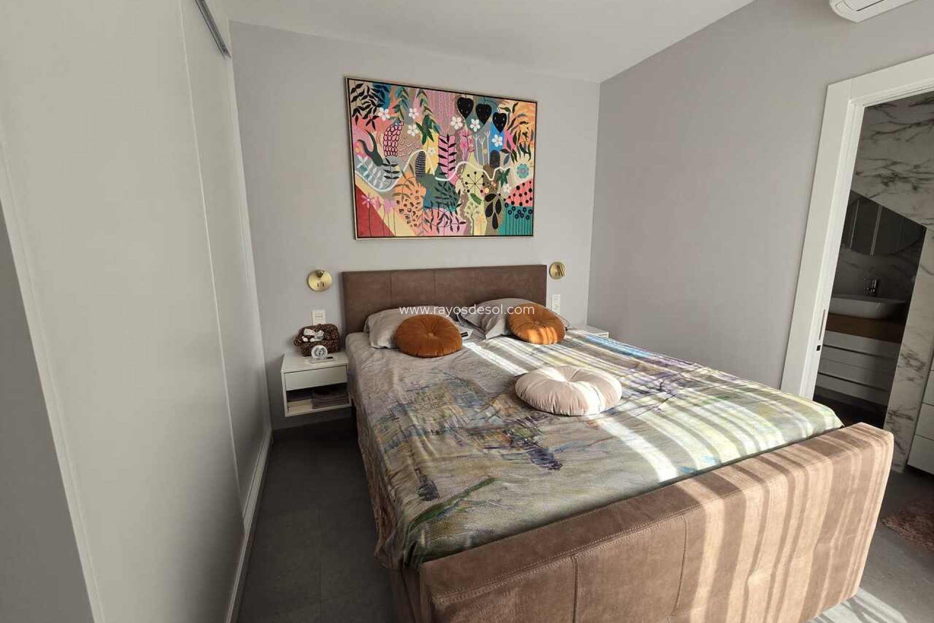 Resale - Villa - Roldan