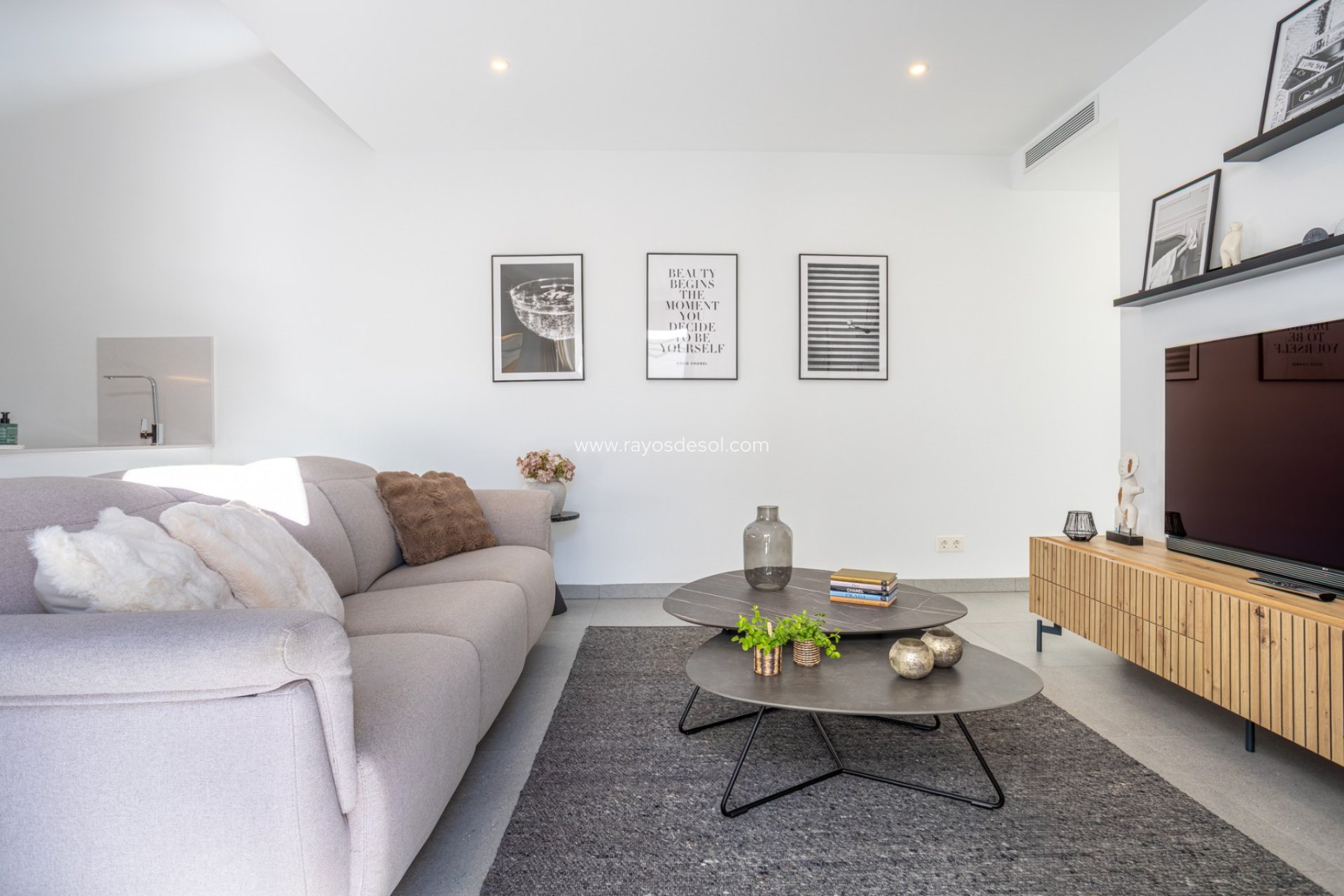 Resale - Villa - Roldan