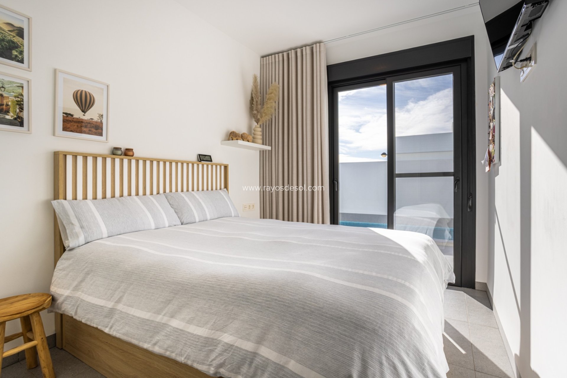 Resale - Villa - Roldan