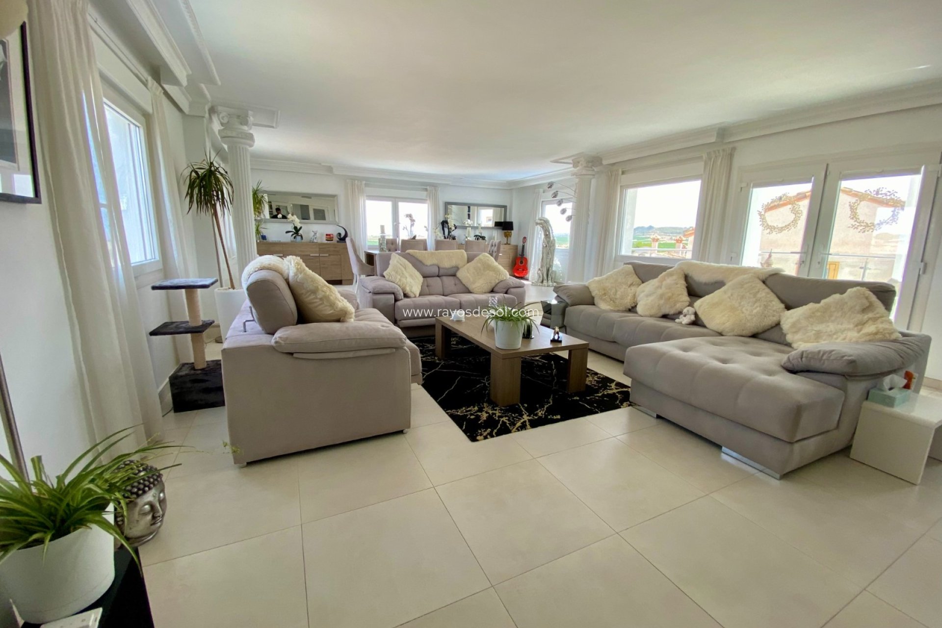 Resale - Villa - San Miguel de Salinas - Pueblo