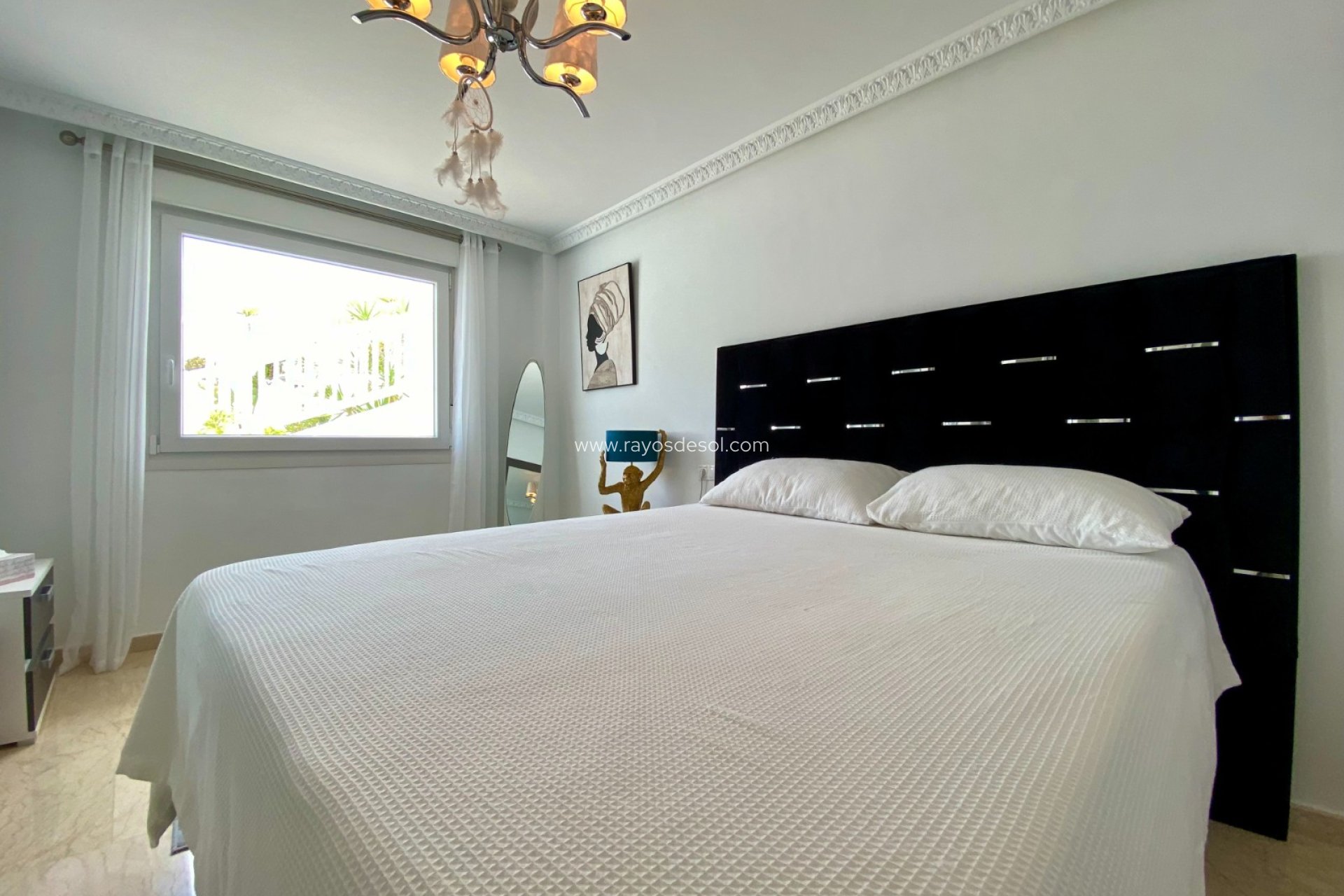 Resale - Villa - San Miguel de Salinas - Pueblo