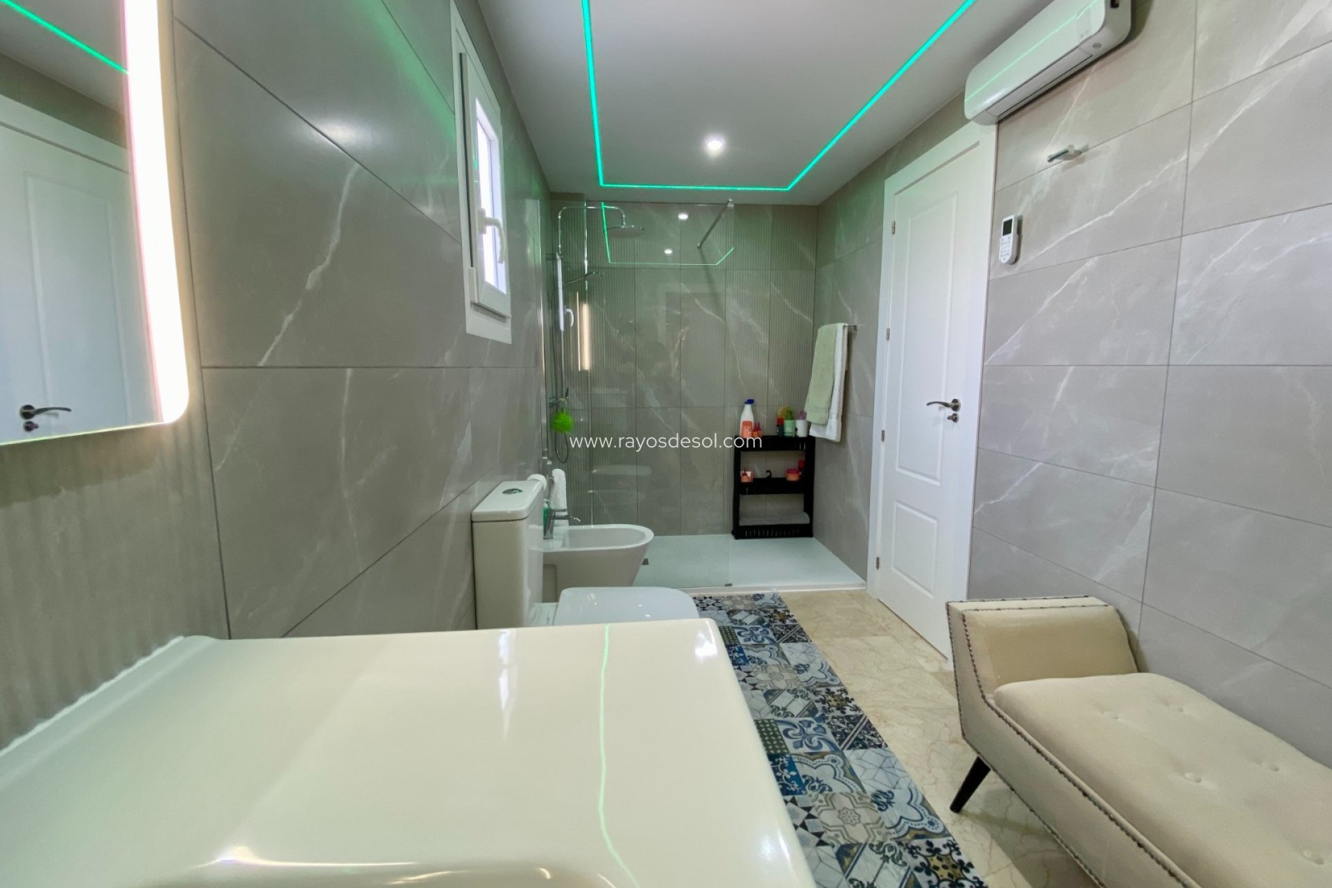 Resale - Villa - San Miguel de Salinas - Pueblo