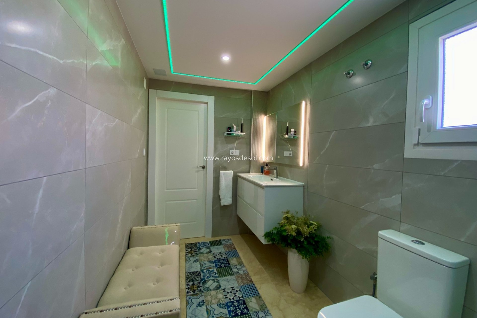 Resale - Villa - San Miguel de Salinas - Pueblo