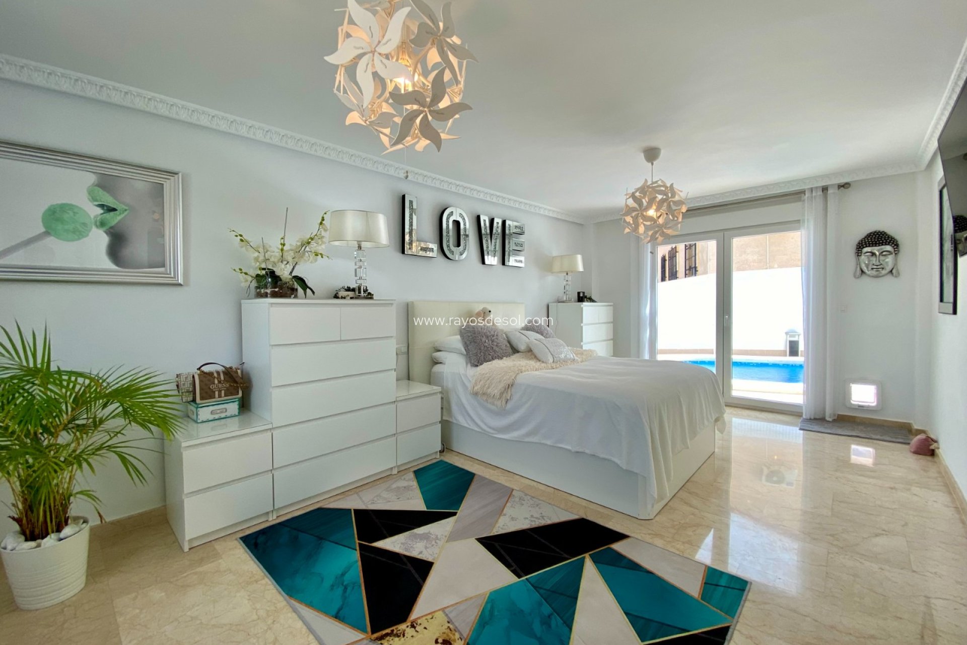 Resale - Villa - San Miguel de Salinas - Pueblo