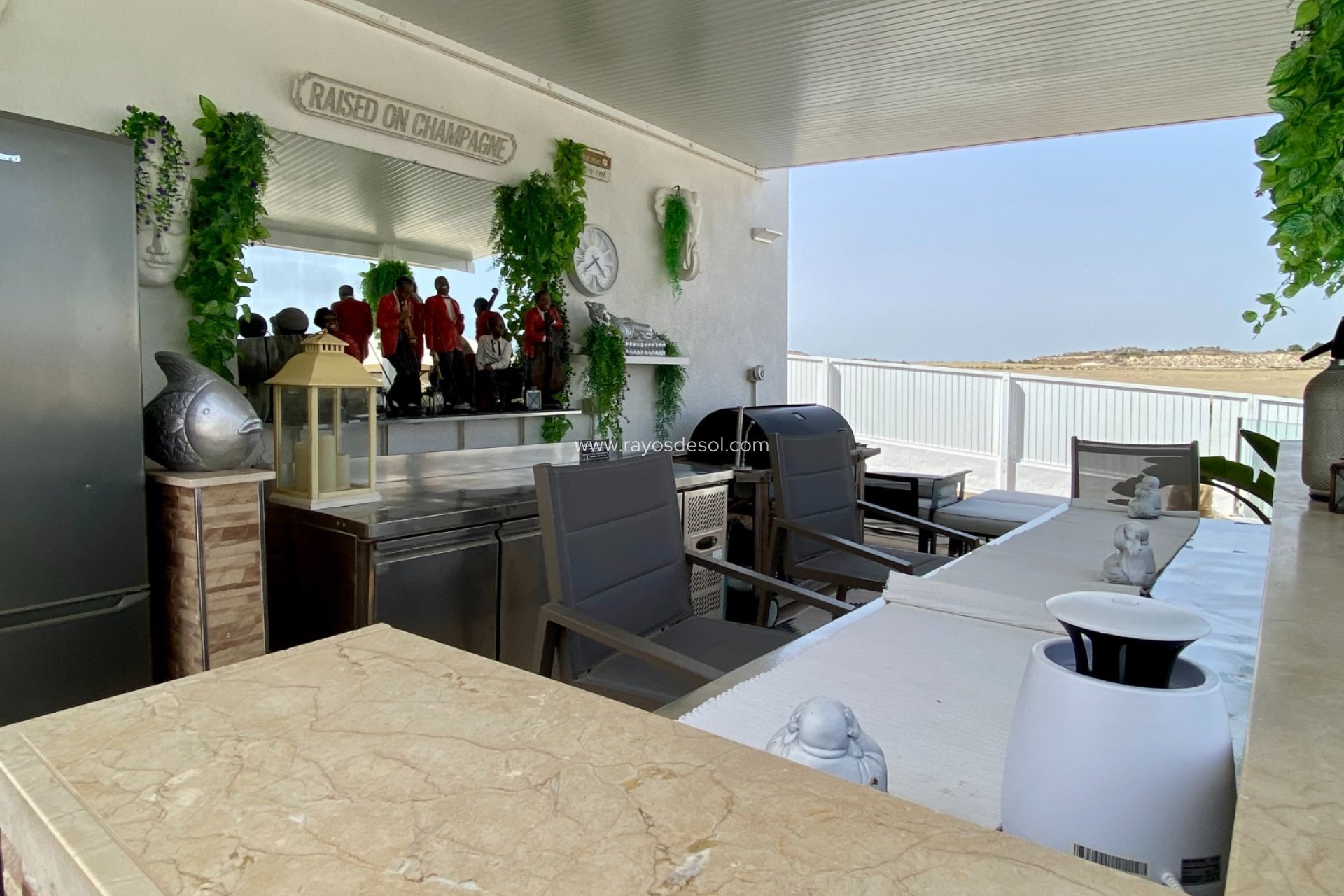 Resale - Villa - San Miguel de Salinas - Pueblo