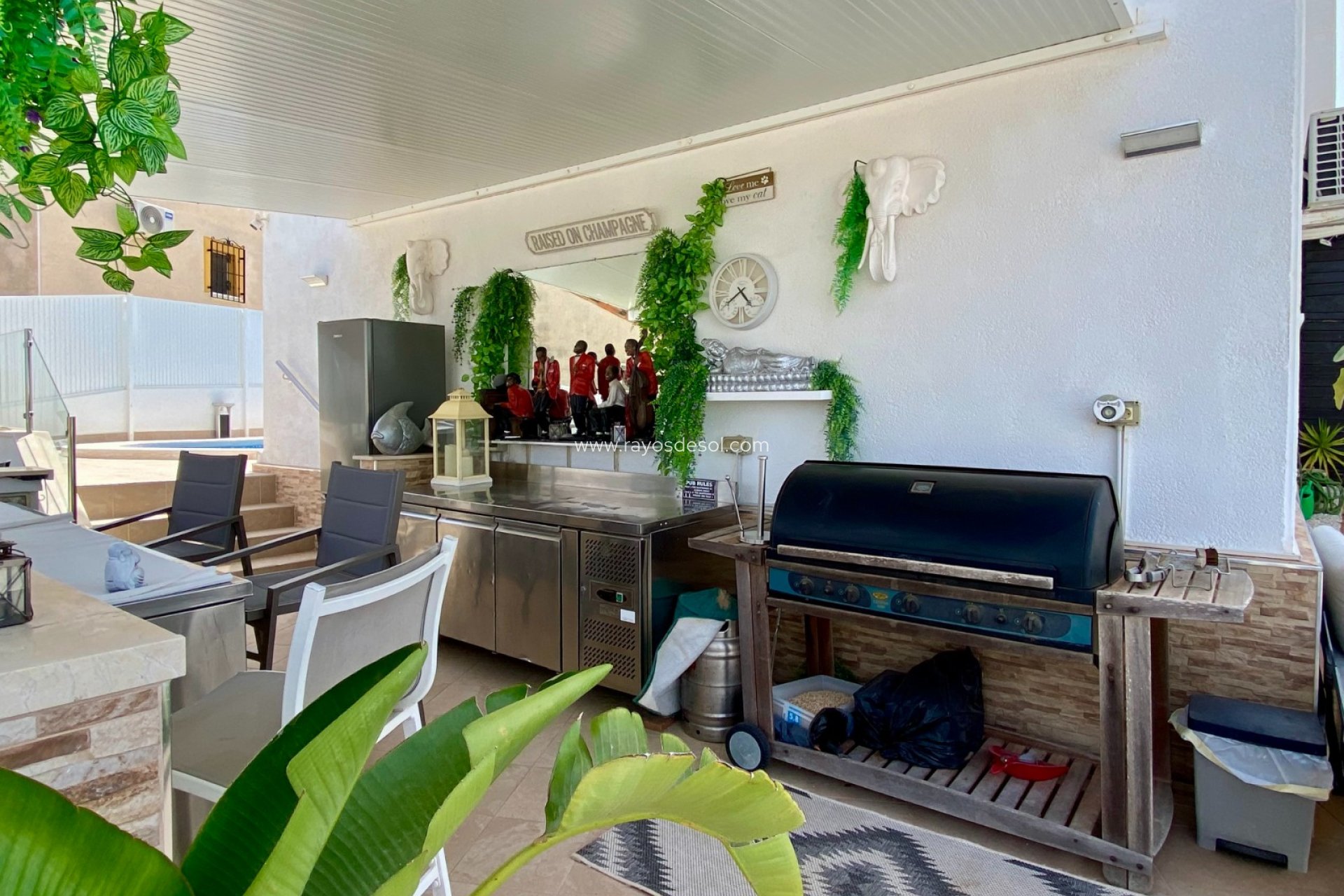 Resale - Villa - San Miguel de Salinas - Pueblo