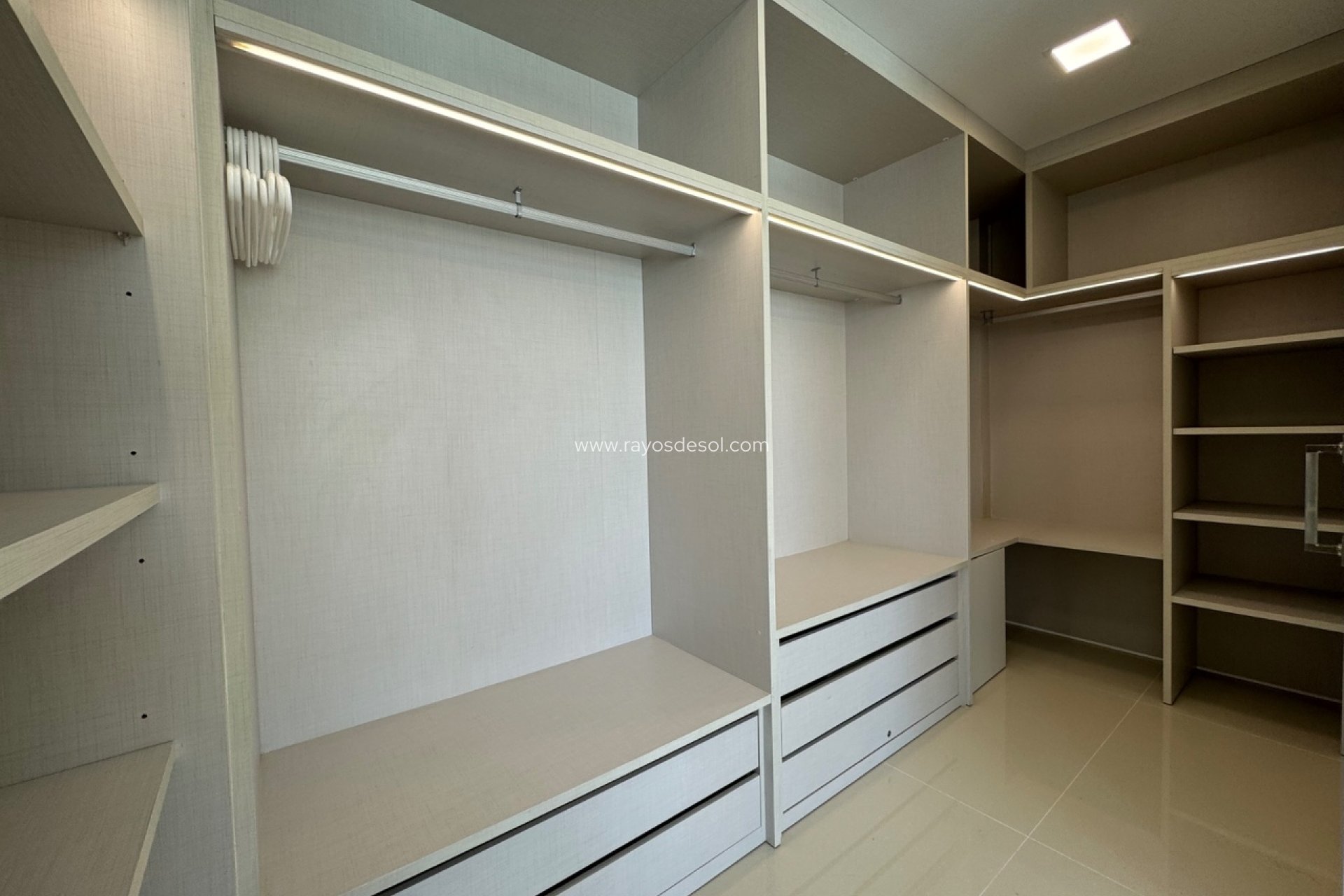 Resale - Villa - San Miguel de Salinas