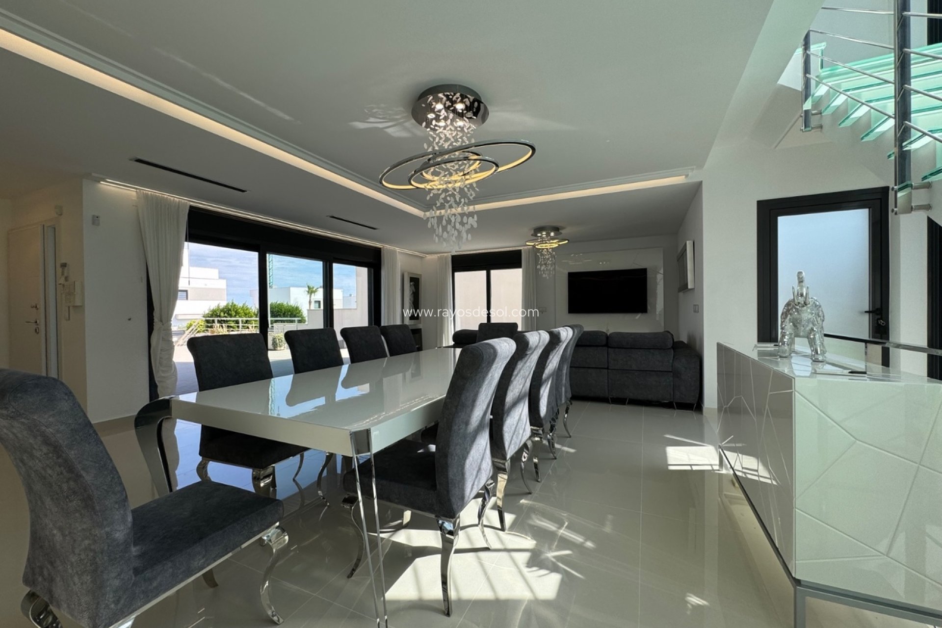 Resale - Villa - San Miguel de Salinas