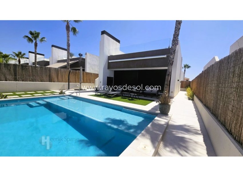 Resale - Villa - Sucina - Murcia