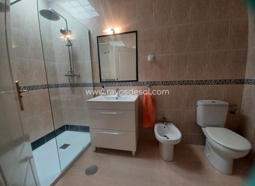 Resale - Villa - Sucina