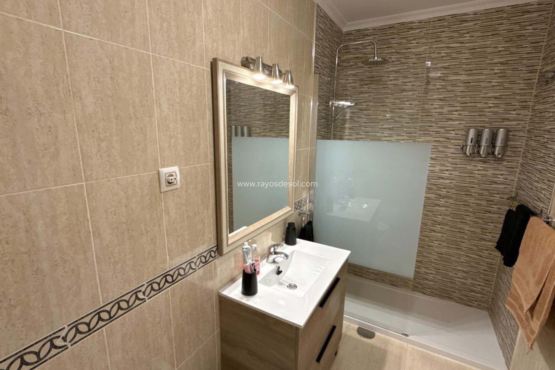 Resale - Villa - Sucina