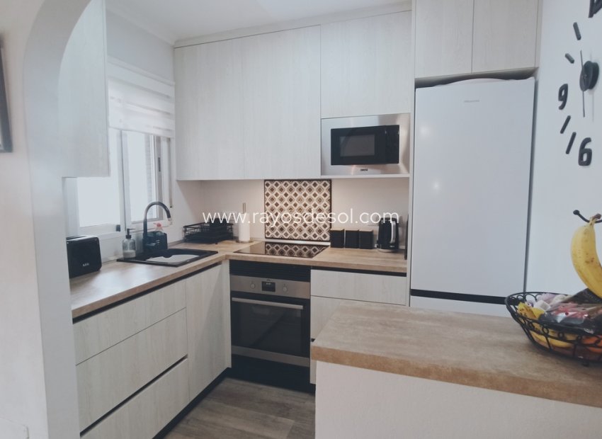 Resale - Villa - Sucina